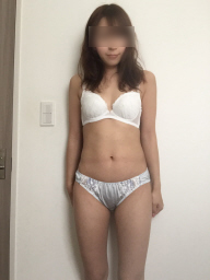 美沙使用済み下着010