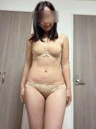 美沙使用済み下着302