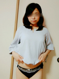 桃菜使用済み下着008