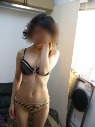 不定期使用済み下着015